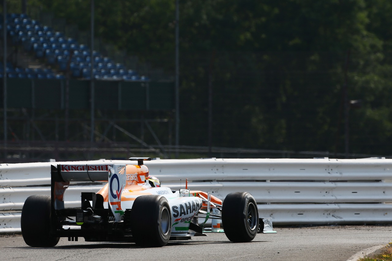 James Calado (GBR) Sahara Force India VJM06 Test Driver leaves the pits.
