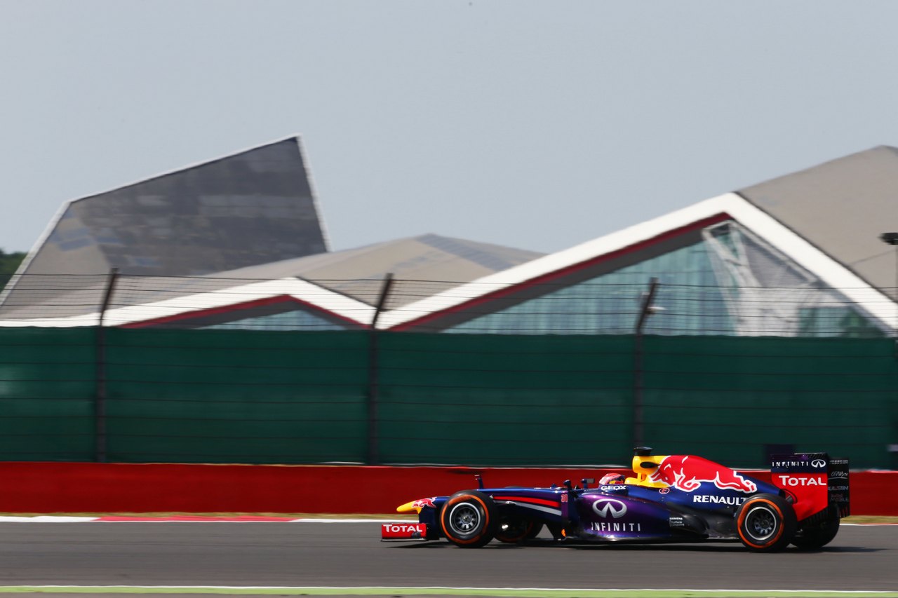 Antonio Felix da Costa (POR) Red Bull Racing RB9 Test Driver.
