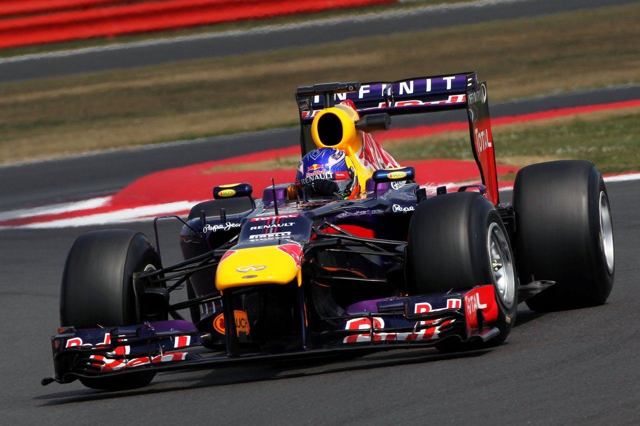Daniel Ricciardo (AUS) Red Bull Racing RB9 Test Driver.

