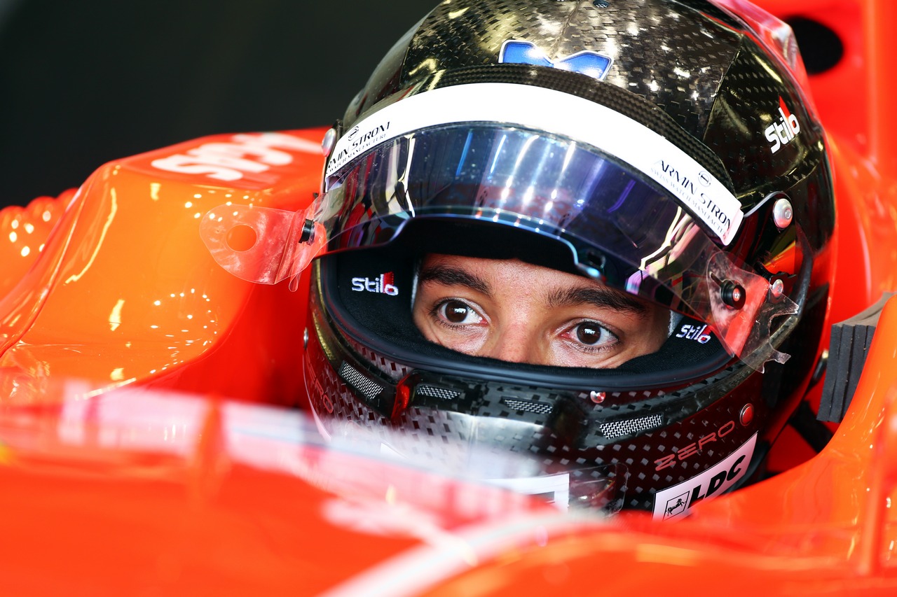 Rodolfo Gonzalez (VEN) Marussia F1 Team MR02 Reserve Driver.
