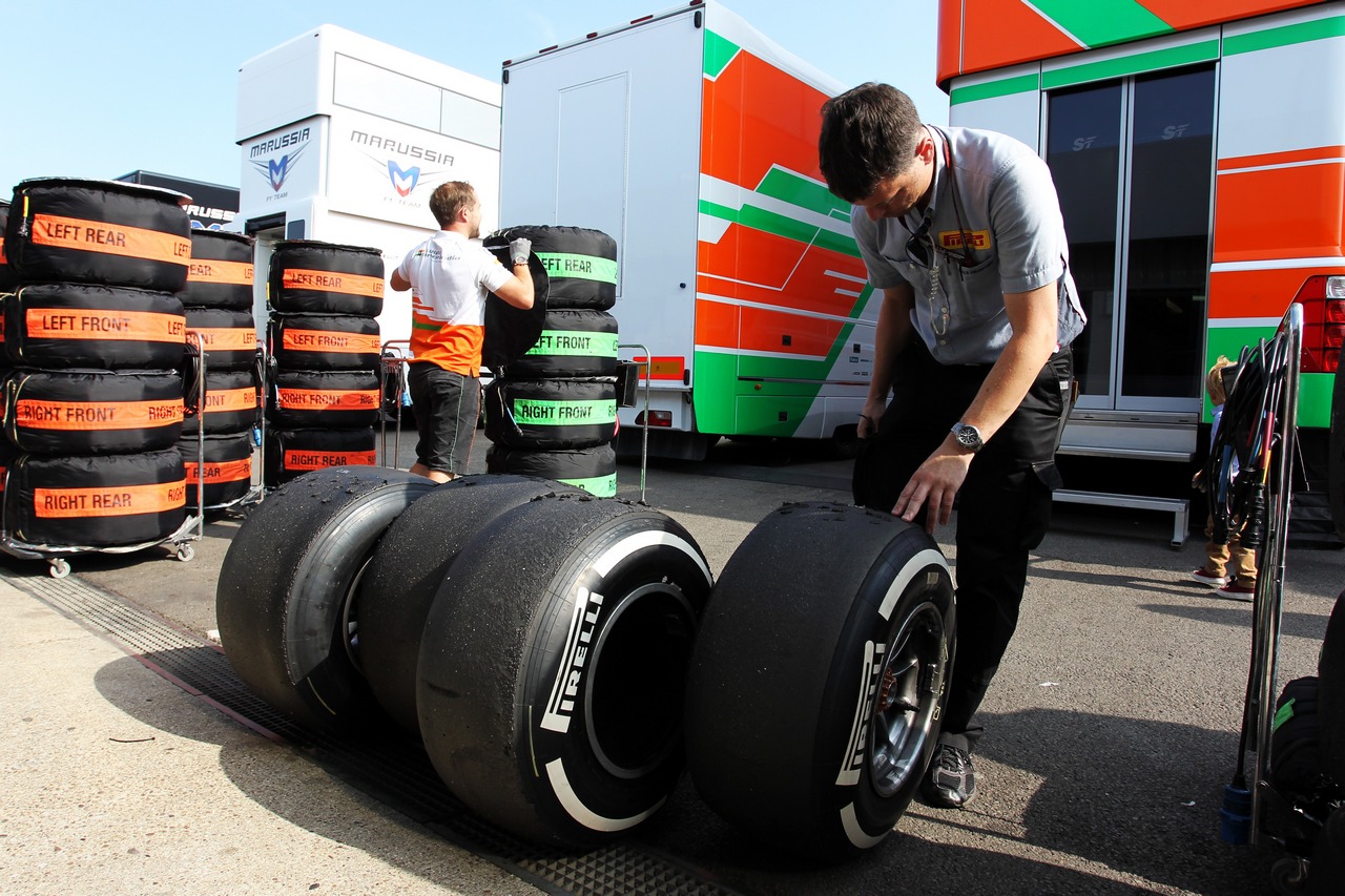 Pirelli Tyre Technician checks Sahara Force India F1 Team Pirelli tyres.
