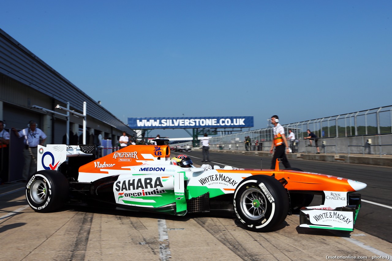 James Calado (GBR) Sahara Force India VJM06 Test Driver leaves the pits.

