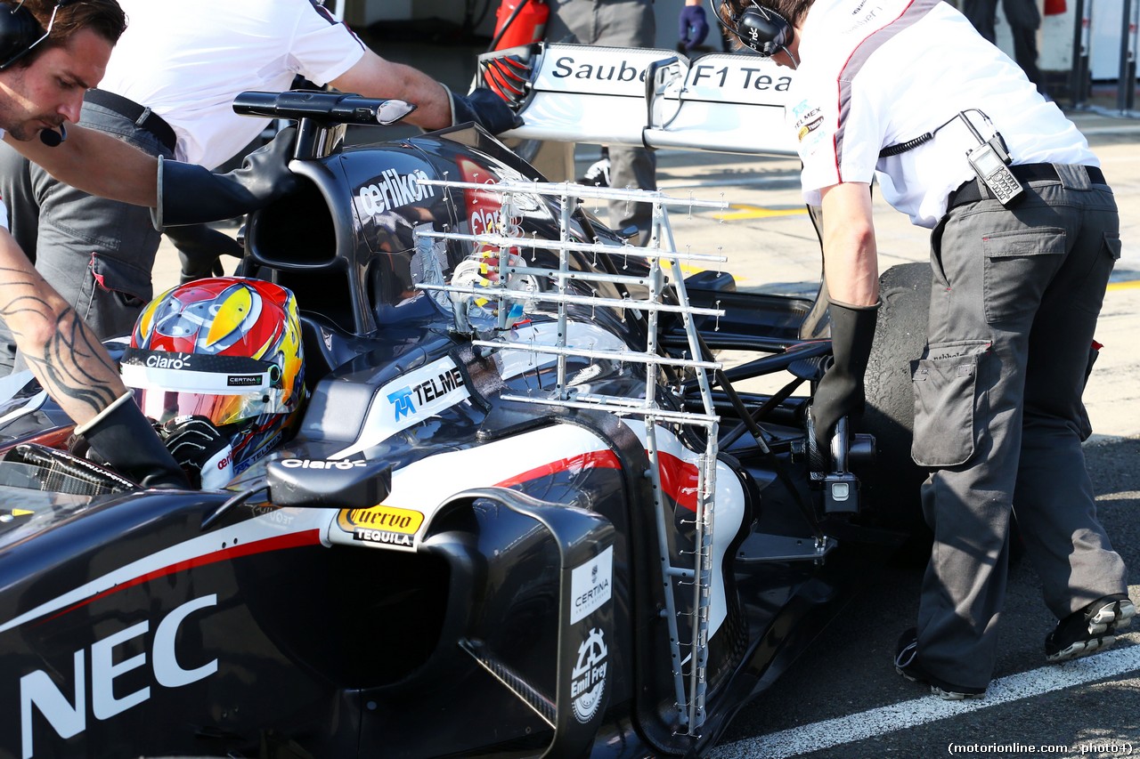 Robin Frijns (NLD) Sauber C32 Test and Reserve Driver running sensor equipment.
