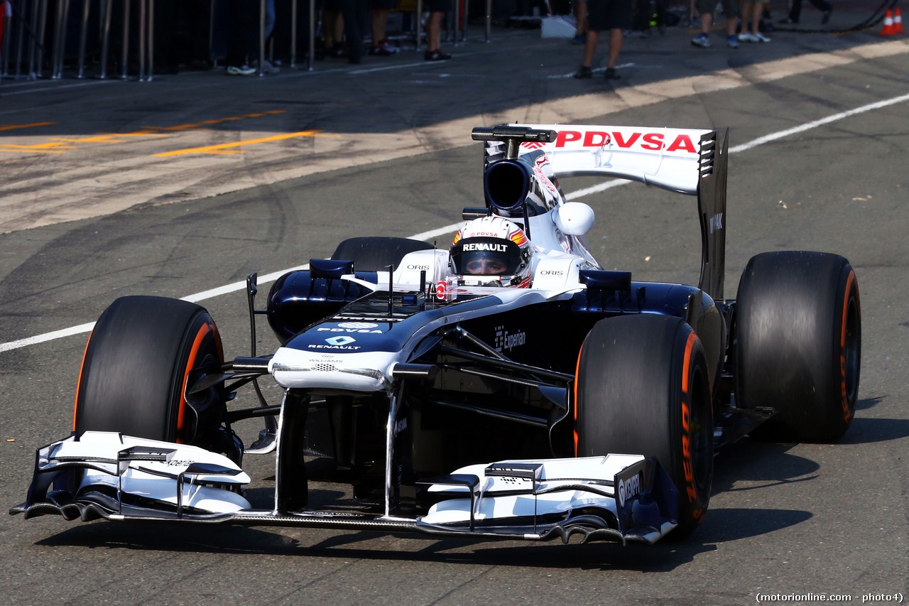 Daniel Juncadella (ESP) Williams FW35 Test Driver.
