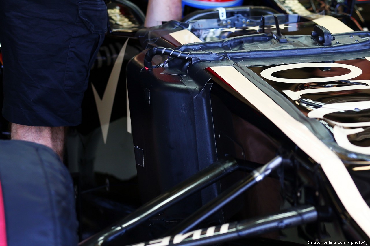 Device on the Lotus F1 E21.
