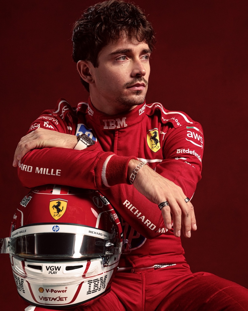 TUTE FERRARI 2025 HAMILTON LECLERC