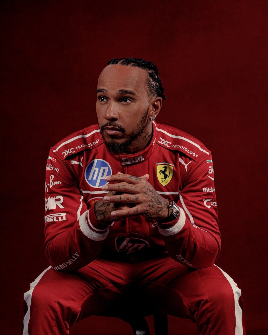 TUTE FERRARI 2025 HAMILTON LECLERC