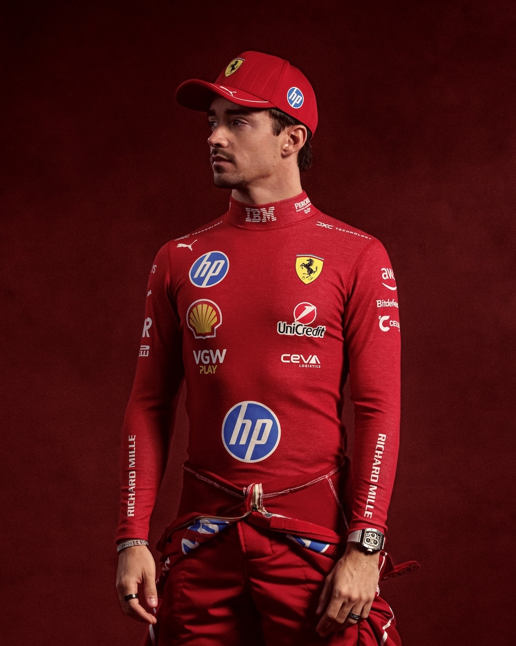 TUTE FERRARI 2025 HAMILTON LECLERC