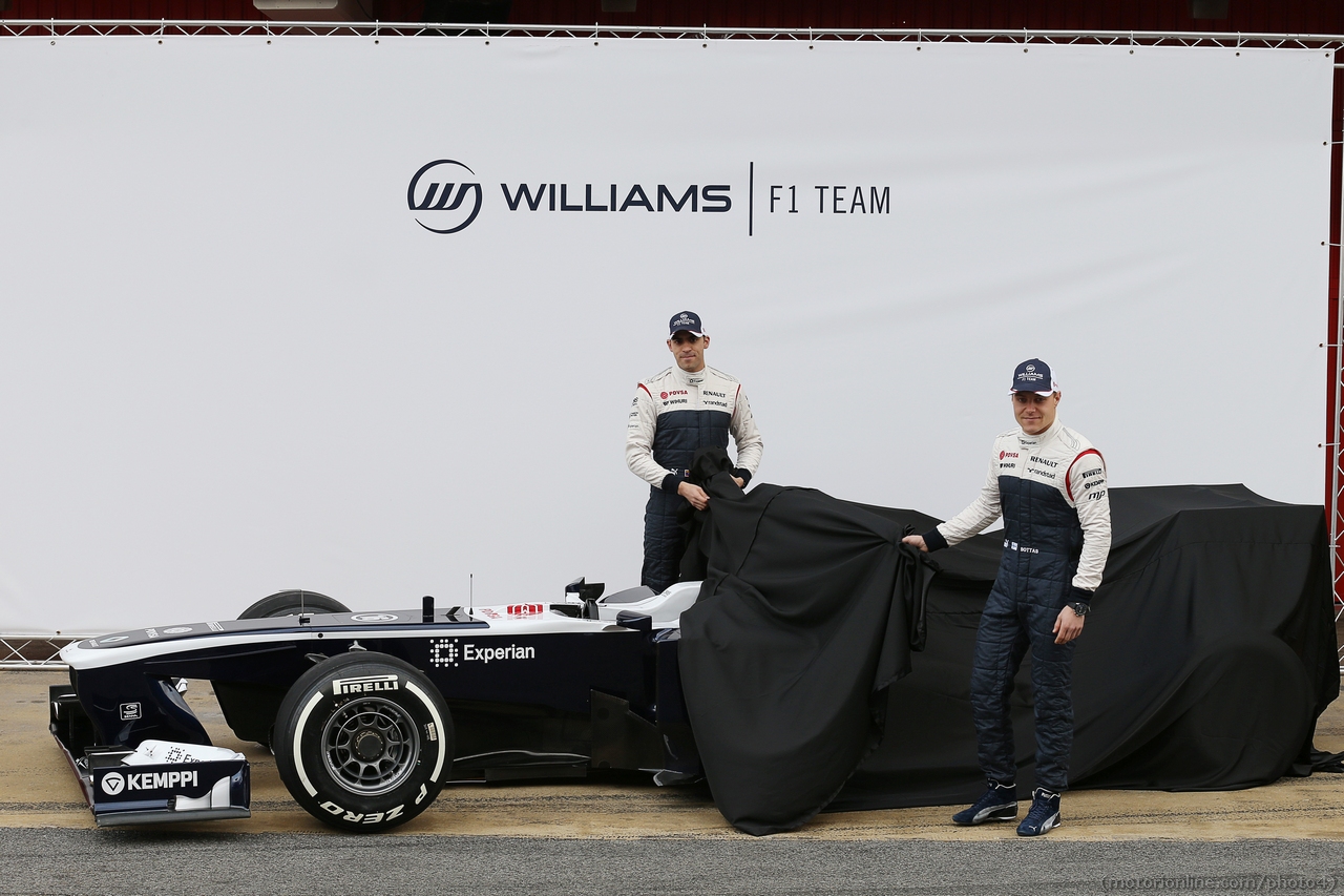 (L to R): Pastor Maldonado (VEN) Williams and team mate Valtteri Bottas (FIN) Williams unveil the new Williams FW35.
