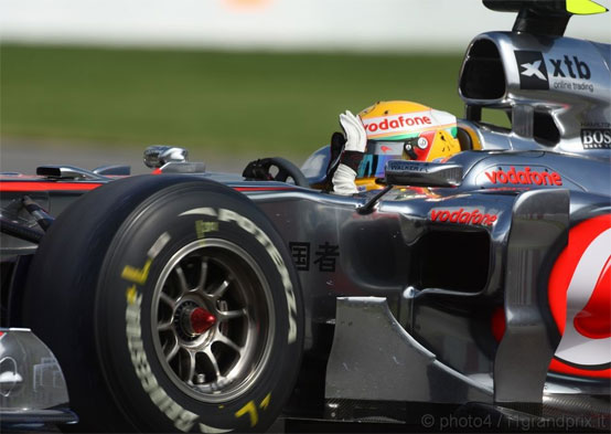 Hamilton frustrato per la McLaren e la pista