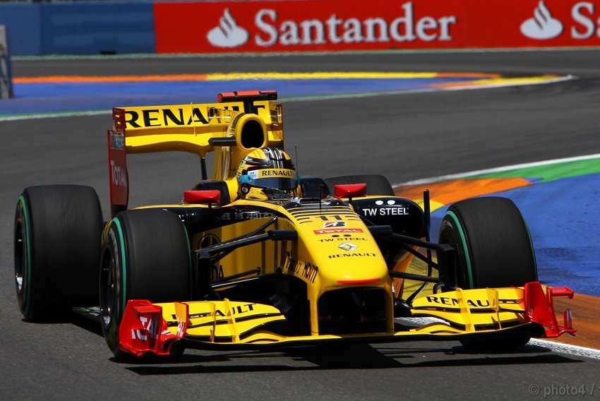 Renault: nessuna scadenza per le trattative con Kubica
