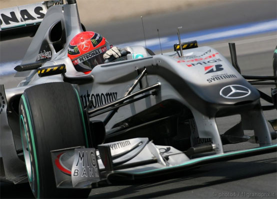 Piovono critiche su Schumacher dopo la sua peggior gara