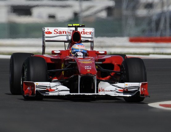 Alonso: “Le regole legano le mani a chi vuole innovare in F1”