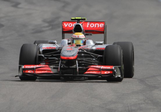 Lewis Hamilton: Ferrari e Red Bull straordinariamente veloci