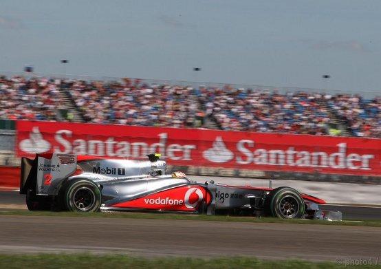 McLaren: Hamilton tranquillo, Button deluso dopo le prove libere a Silverstone