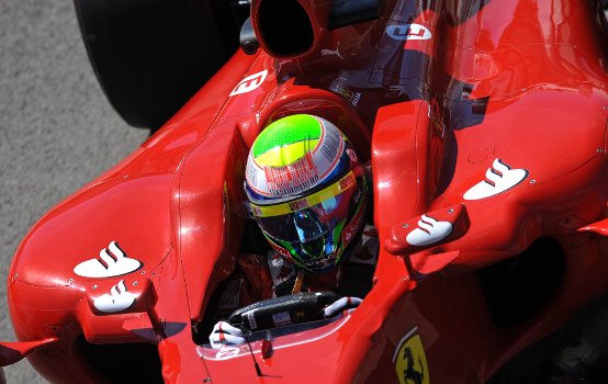 Ferrari: Test aerodinamici sotto il sole di Budapest