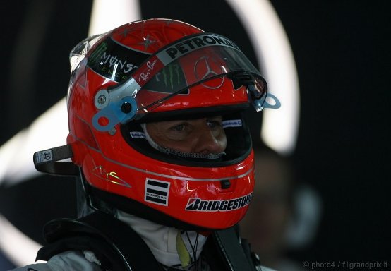 Schumacher penalizzato di dieci posizioni in griglia nella prossima gara