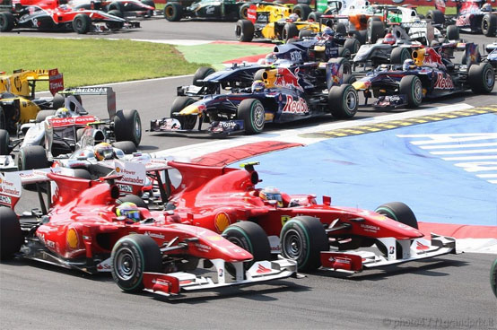 Alonso evasivo sul ruolo di prima guida in Ferrari