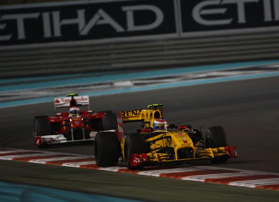 Renault F1: Strategia dei pitstop perfetta ad Abu Dhabi