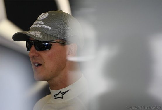 Schumacher: “Hamilton deve giocare pulito”