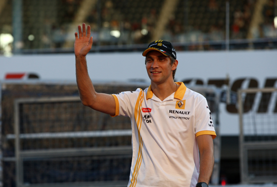 Petrov confermato alla Renault per altri due anni
