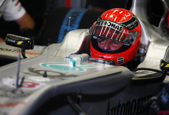 Michael Schumacher snobbato nella classifica dei 50 piloti migliori del 2010