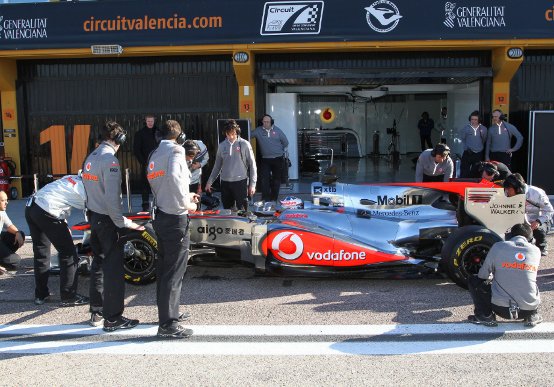 La nuova McLaren avrà gli scarichi simili alla Renault?