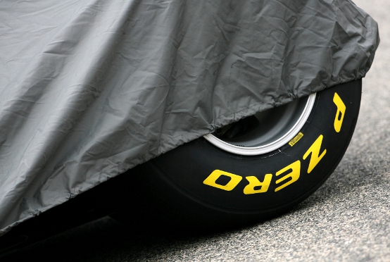 Pirelli: ecco i colori delle gomme di F1 per il 2011