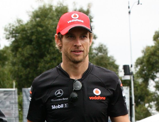 Jenson Button: A Sepang se piove è come guidare in un fiume