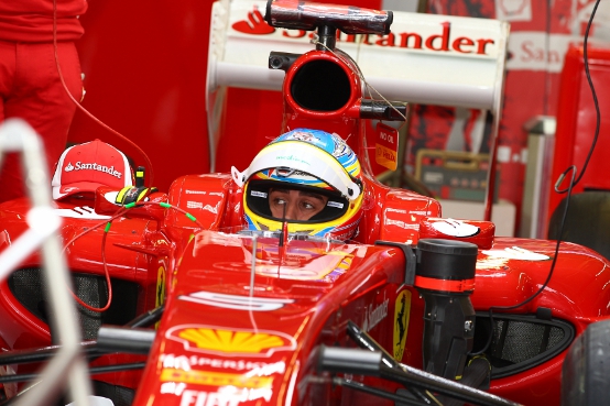 GP Turchia, Prove Libere 1: Piove, Alonso primo e Vettel a muro