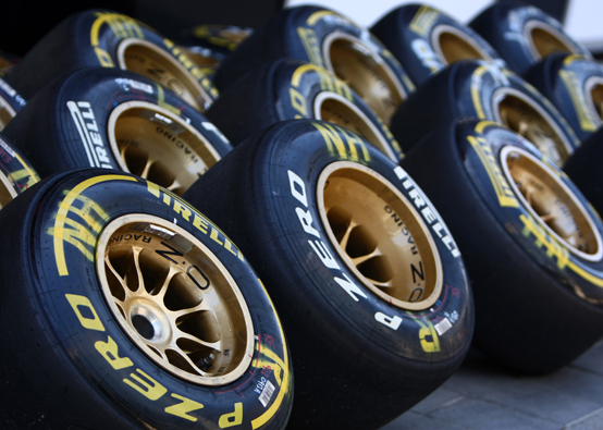 Pirelli: Weiche und harte Mischungen für Silverstone ausgewählt