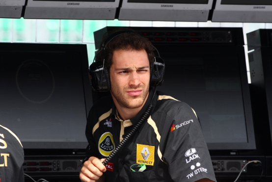 Renault alla ricerca di sponsor per sostituire Heidfeld con Bruno Senna