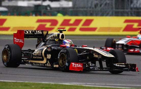 Lotus Renault: Qualifica difficile a Silverstone a causa della pioggia