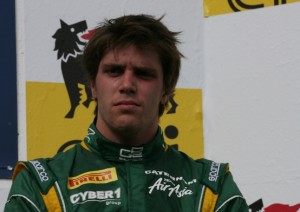 Luiz Razia spera di debuttare in F1 nel 2012