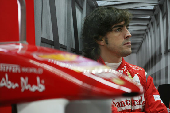 Ferrari, Alonso infastidito dall’attenzione dei media sulla nuova ala anteriore
