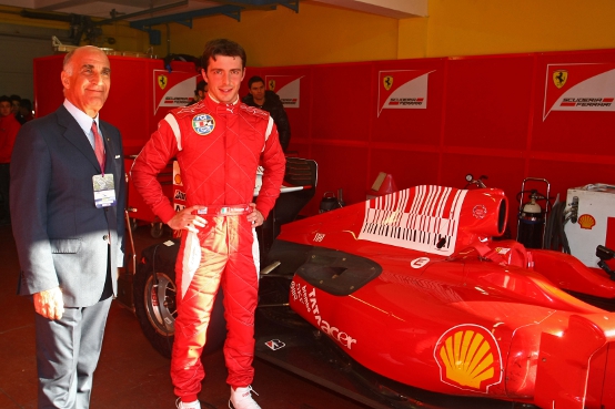Ferrari: Il test di Campana e Lewis con la Ferrari F60
