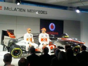 Hamilton: “McLaren MP4-27, tanti miglioramenti e nuove idee”