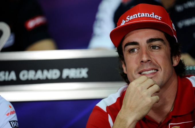 Alonso in contatto con i tifosi su Twitter