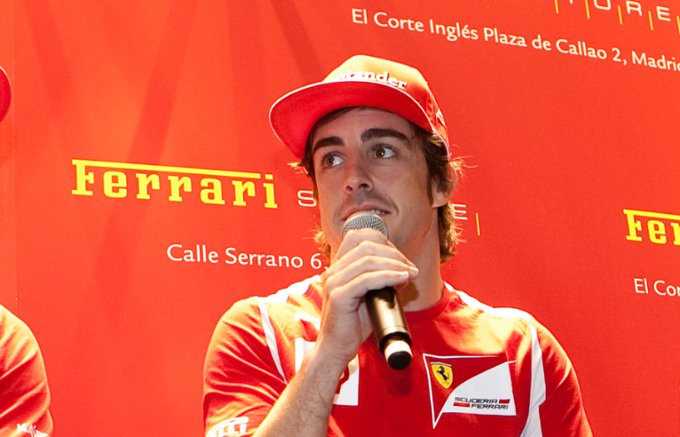 Ferrari, Alonso: “Sono felice ma continuiamo a lavorare sodo”