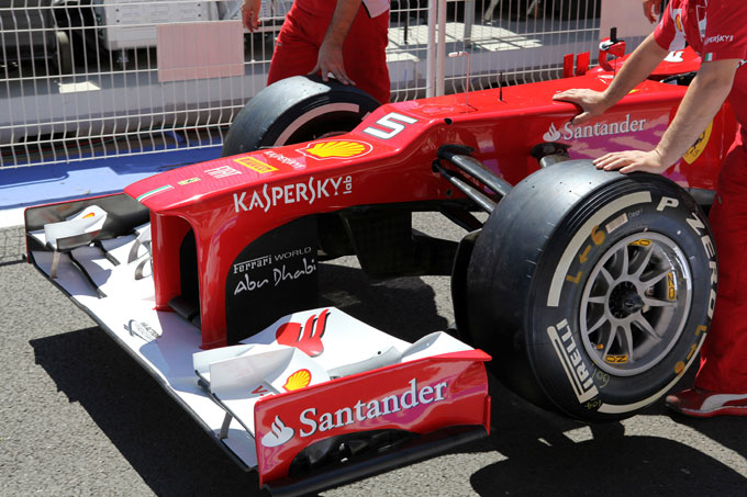 La McLaren valuta una sospensione pull-rod anteriore per il 2013