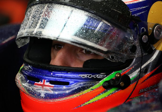 Toro Rosso, Ricciardo: “Sono soddisfatto della prestazione in qualifica e dell’ undicesimo posto”