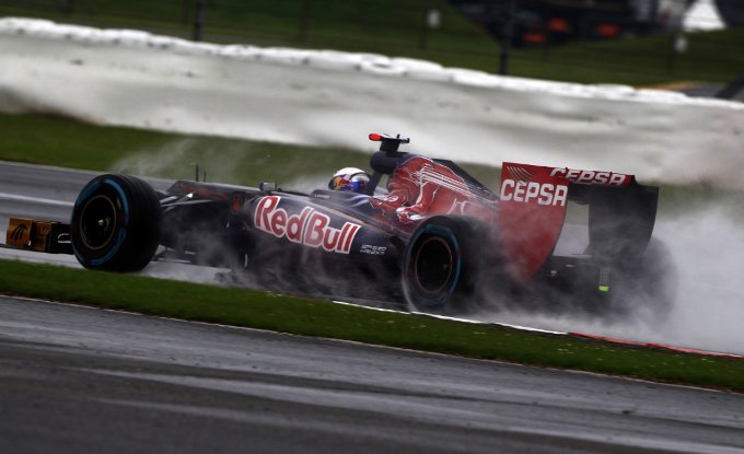 Toro Rosso, Daniel Ricciardo: “Siamo fiduciosi che domani sarà una gara sotto la pioggia”