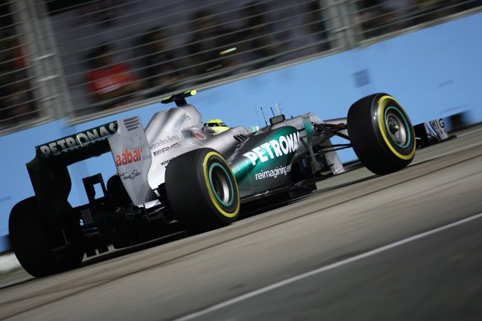 Mercedes, Nico Rosberg: “E’ difficile capire le gomme qui a Singapore”
