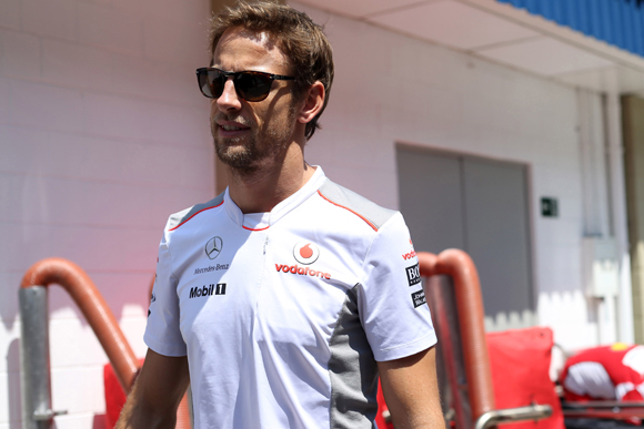 Button: “Alonso merita di più il titolo”