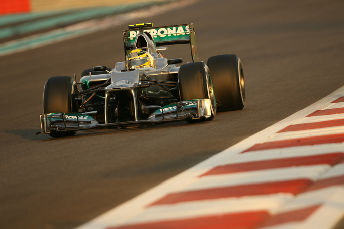 Mercedes: Rosberg in Q3 ad Abu Dhabi, male Schumacher