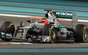 Mercedes, Schumacher: “Fuori dalla zona punti per una foratura”