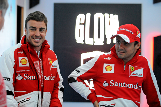 Ferrari: relax sulla neve per Alonso e Massa