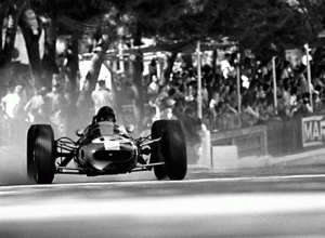 La Lotus 25: la prima monoscocca in Formula 1