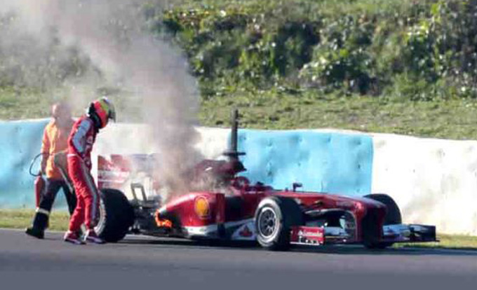 Ferrari, subito fermo de la Rosa in mattinata a Jerez