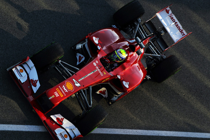 Ferrari: 100 Km per Massa a Jerez